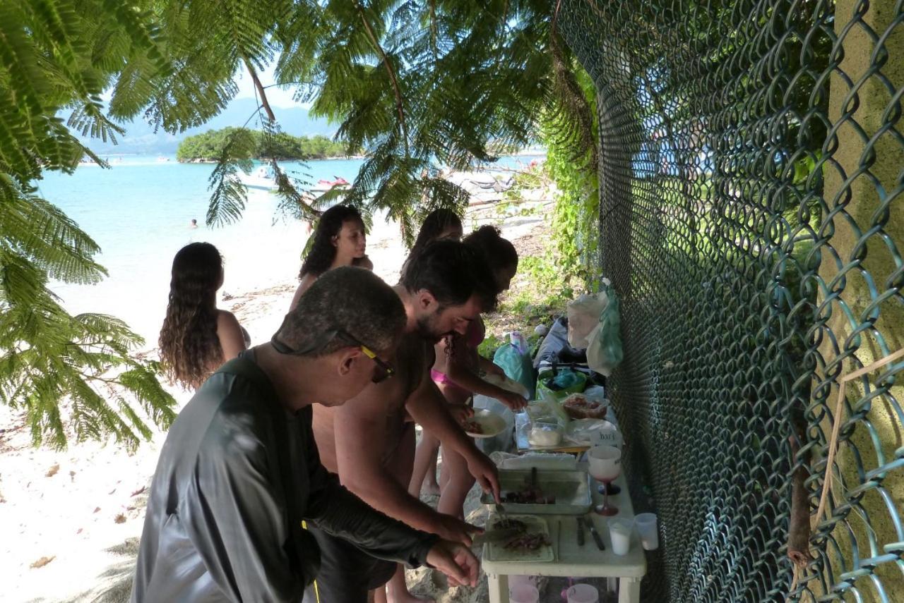 Kitnet Aconchegante A 200M Da Praia Apartment Angra dos Reis Bagian luar foto